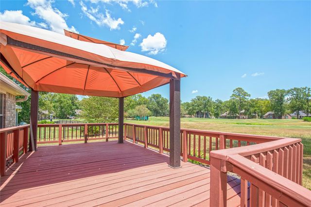 69 La Costa Drive, Montgomery, TX 77356