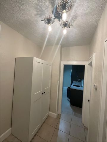 2610 CENTRAL AVENUE 1, St Petersburg, FL 33712