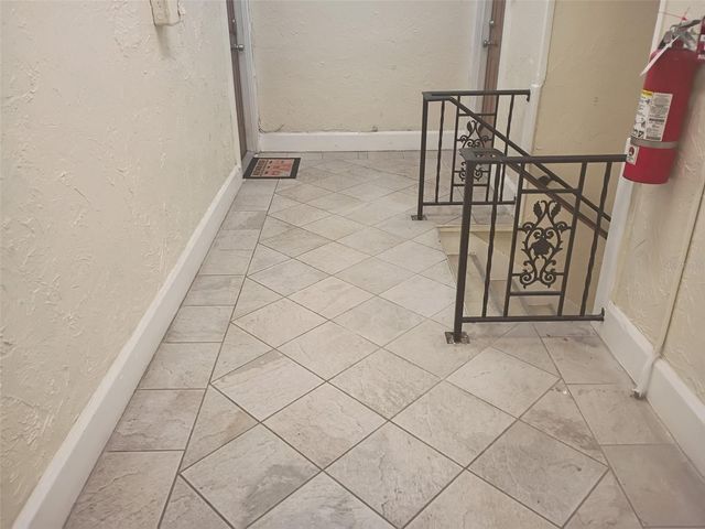 2610 CENTRAL AVENUE 1, St Petersburg, FL 33712
