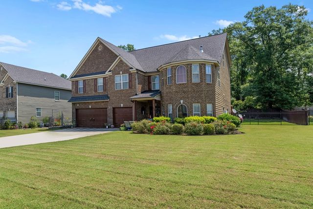 50 Riverside Landing, Fort Mitchell, AL 36856