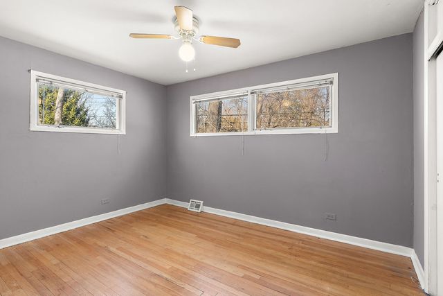 742 Pine Street, Deerfield, IL 60015