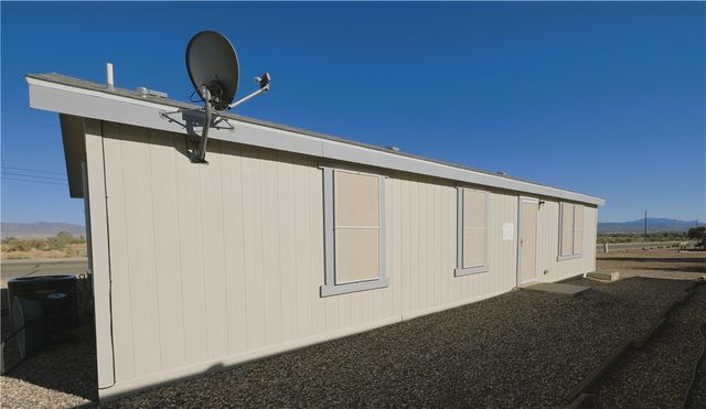 1296 E Citrus Drive, Kingman, AZ 86409