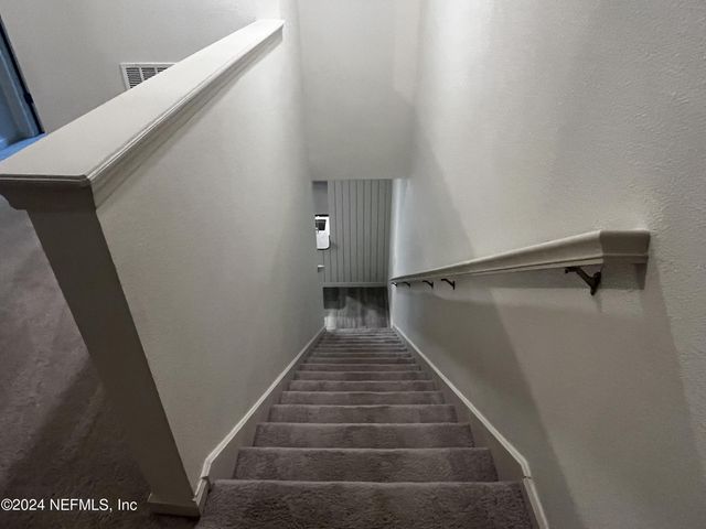 1228 BEACH DUNE Drive, Jacksonville, FL 32233