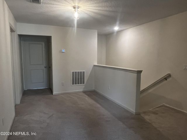 1228 BEACH DUNE Drive, Jacksonville, FL 32233