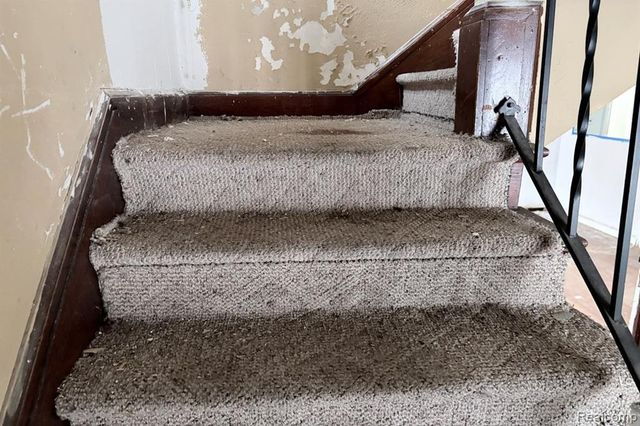 5105 Seyburn Street, Detroit, MI 48213