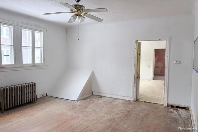 5105 Seyburn Street, Detroit, MI 48213