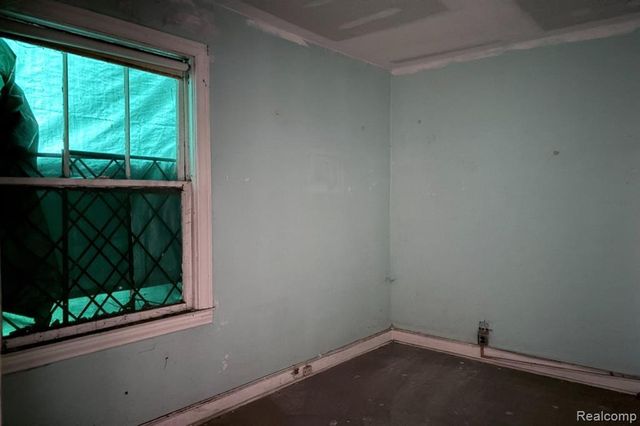 5105 Seyburn Street, Detroit, MI 48213