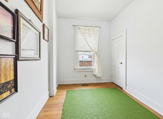 809 College Drive, Anderson, IN 46012