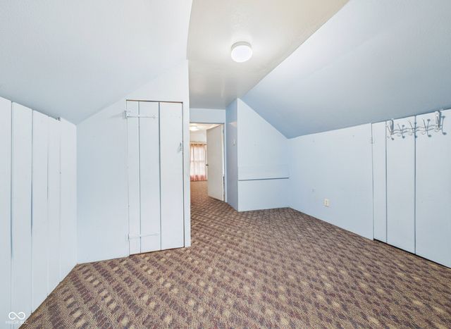 809 College Drive, Anderson, IN 46012