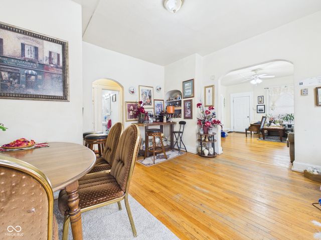 809 College Drive, Anderson, IN 46012