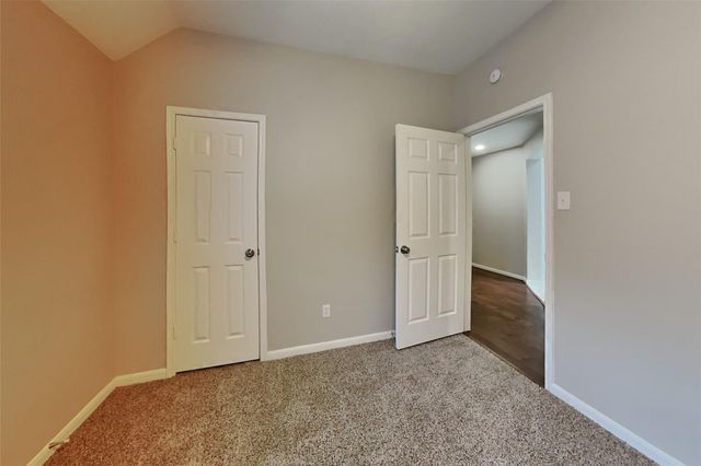 7031 Echo Pines Drive, Humble, TX 77346