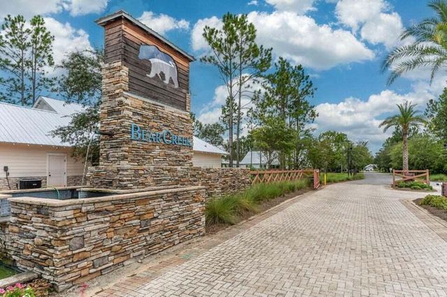 160 Clarke Hill Road, Freeport, FL 32439