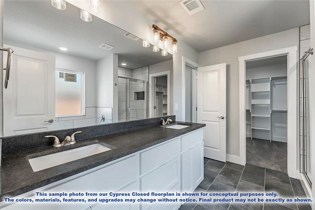 1033 Marquis Avenue, Lowell, AR 72745