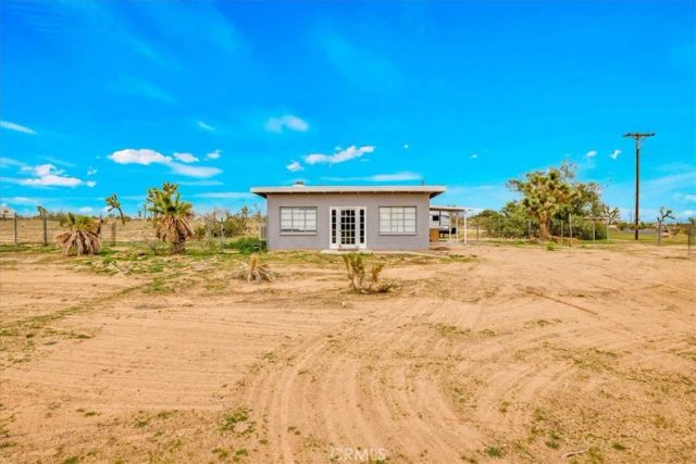 57726 Starlight Mesa Road, Yucca Valley, CA 92284