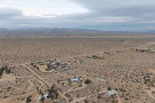 57726 Starlight Mesa Road, Yucca Valley, CA 92284