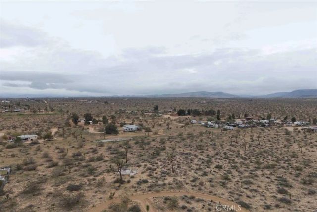 57726 Starlight Mesa Road, Yucca Valley, CA 92284