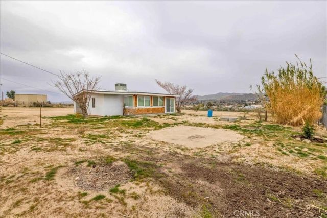 57726 Starlight Mesa Road, Yucca Valley, CA 92284