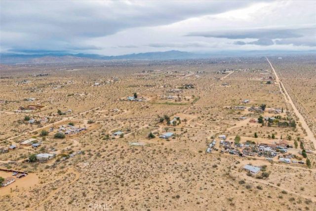 57726 Starlight Mesa Road, Yucca Valley, CA 92284