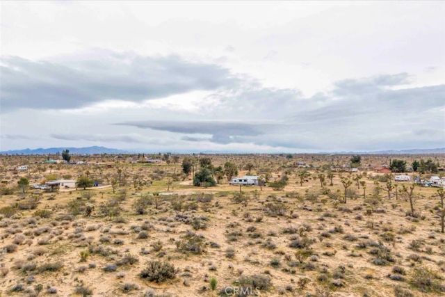 57726 Starlight Mesa Road, Yucca Valley, CA 92284