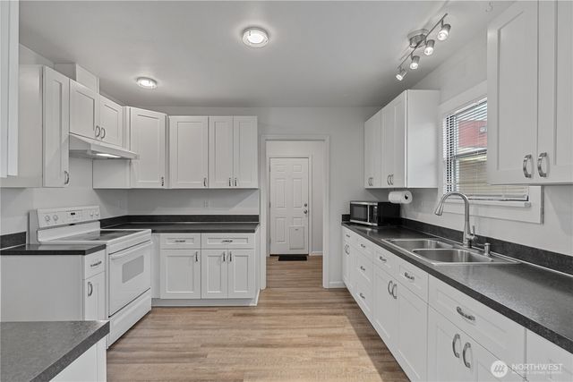 508 30th Street, Hoquiam, WA 98550