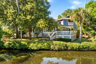 6 Sandwedge Lane, Isle Of Palms, SC 29451