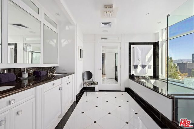 1 W Century Drive 5B, Los Angeles, CA 90067