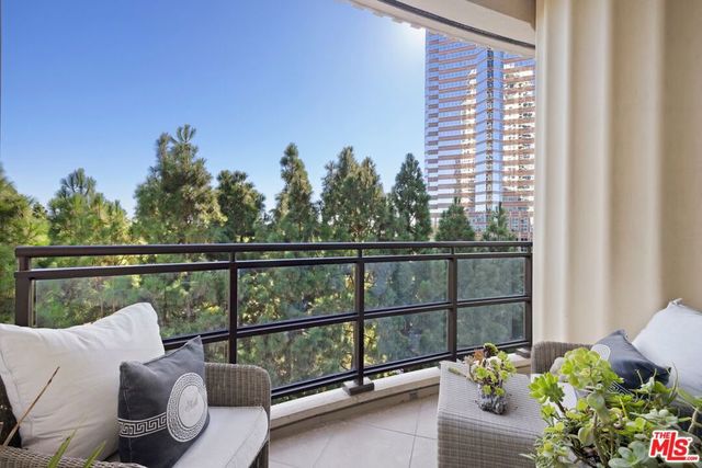 1 W Century Drive 5B, Los Angeles, CA 90067