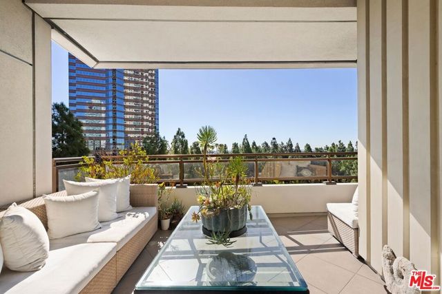 1 W Century Drive 5B, Los Angeles, CA 90067