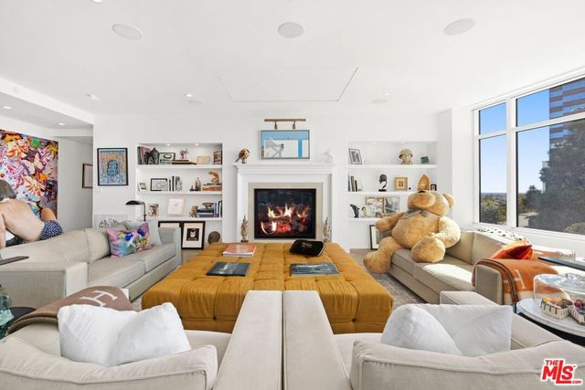 1 W Century Drive 5B, Los Angeles, CA 90067