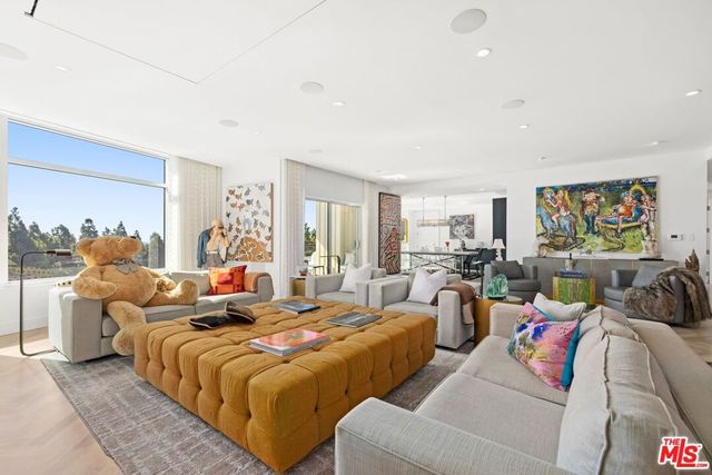 1 W Century Drive 5B, Los Angeles, CA 90067