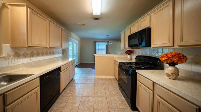 6114 Verde Valley Drive, Houston, TX 77396