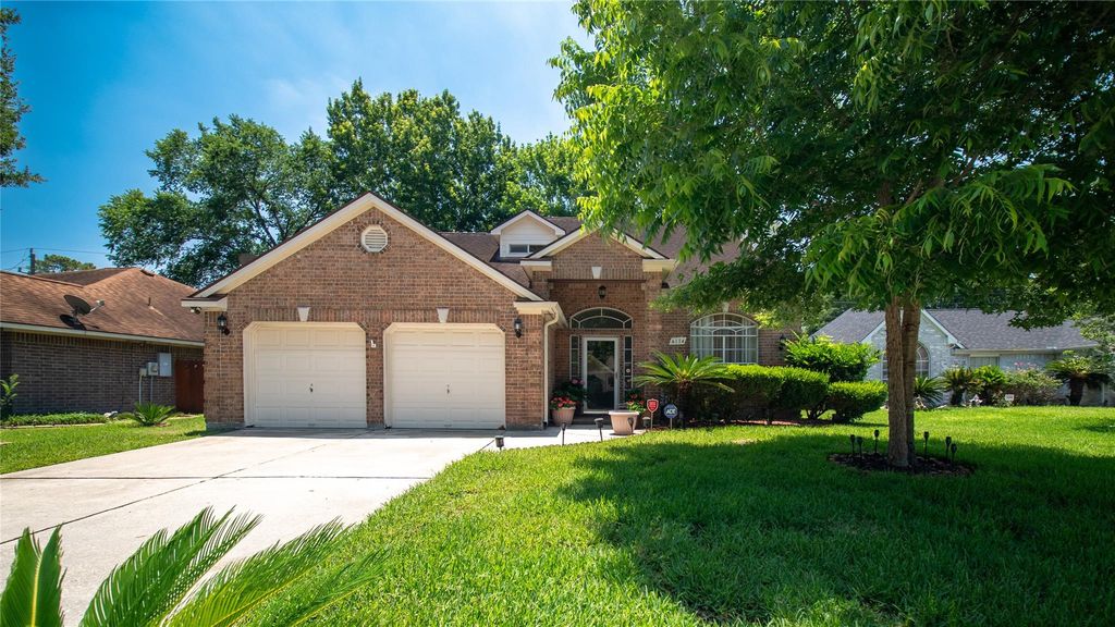 6114 Verde Valley Drive, Houston, TX 77396