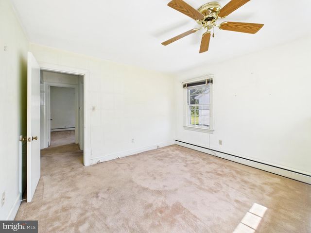 207 BLOOMINGDALE AVE, Federalsburg, MD 21632