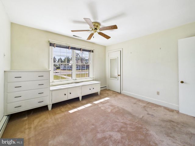 207 BLOOMINGDALE AVE, Federalsburg, MD 21632