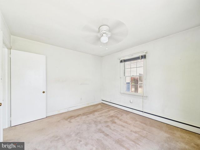 207 BLOOMINGDALE AVE, Federalsburg, MD 21632