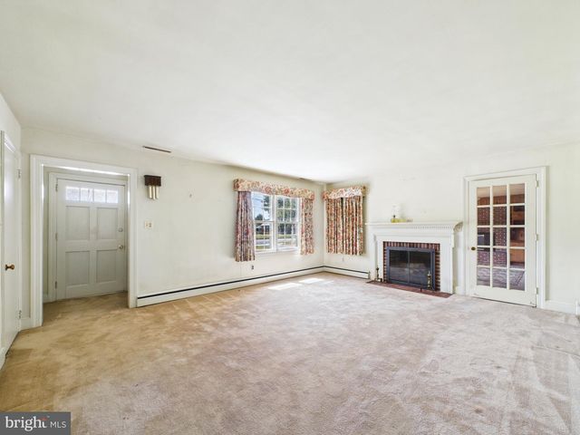 207 BLOOMINGDALE AVE, Federalsburg, MD 21632