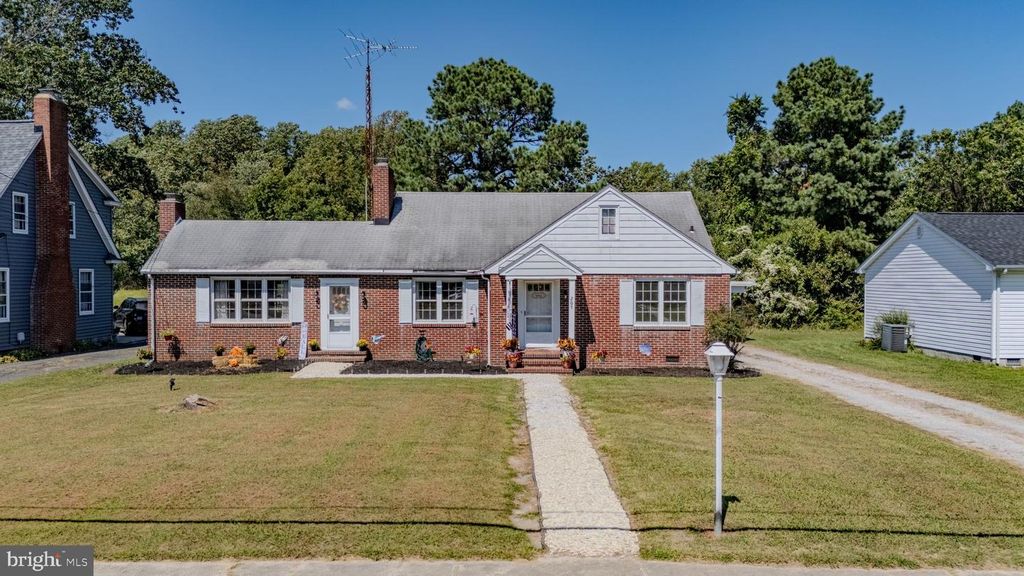 207 BLOOMINGDALE AVE, Federalsburg, MD 21632