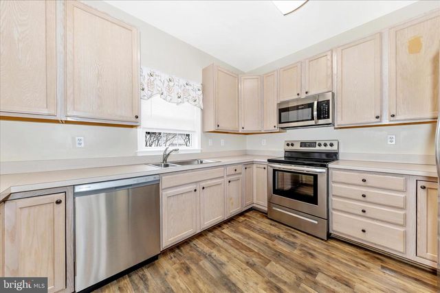 2583 BEAR DEN RD, Frederick, MD 21701