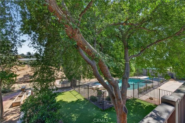 636 E Mariposa, Redlands, CA 92373