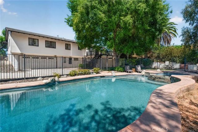 636 E Mariposa, Redlands, CA 92373