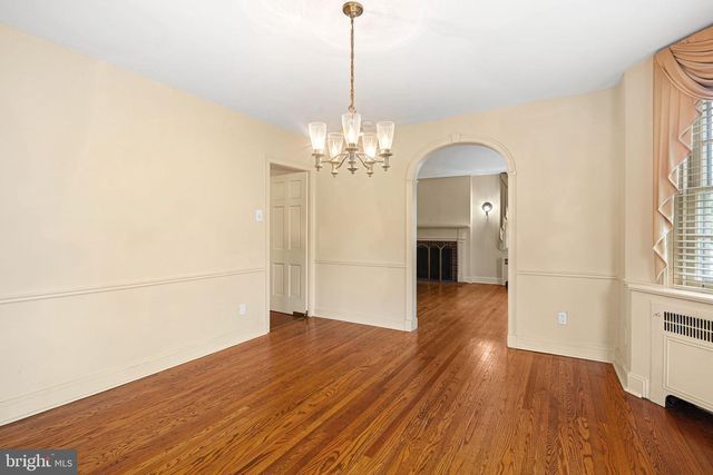 929 BURMONT RD, Drexel Hill, PA 19026