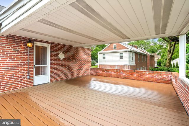 929 BURMONT RD, Drexel Hill, PA 19026