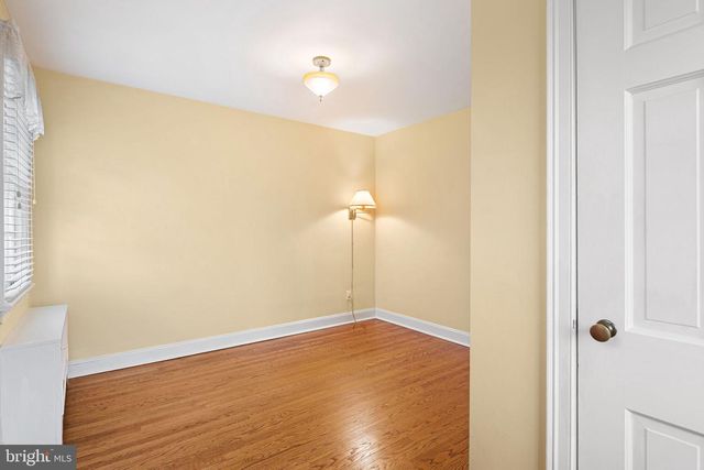 929 BURMONT RD, Drexel Hill, PA 19026