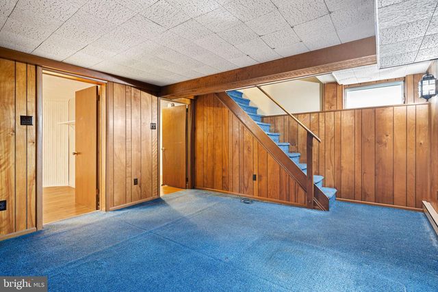 929 BURMONT RD, Drexel Hill, PA 19026