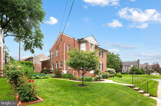 929 BURMONT RD, Drexel Hill, PA 19026