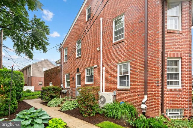 929 BURMONT RD, Drexel Hill, PA 19026