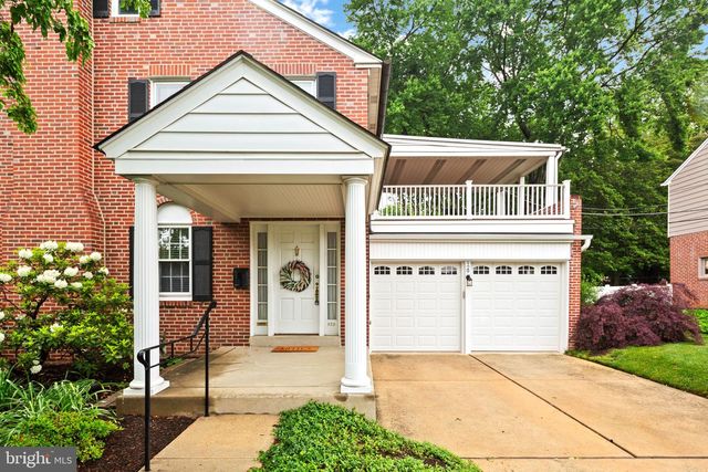 929 BURMONT RD, Drexel Hill, PA 19026