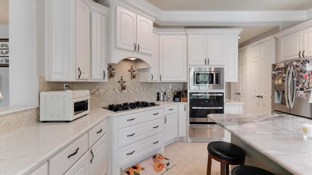 13234 Canyon Crest Lane N, Conroe, TX 77302