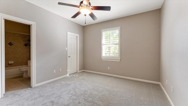 13234 Canyon Crest Lane N, Conroe, TX 77302