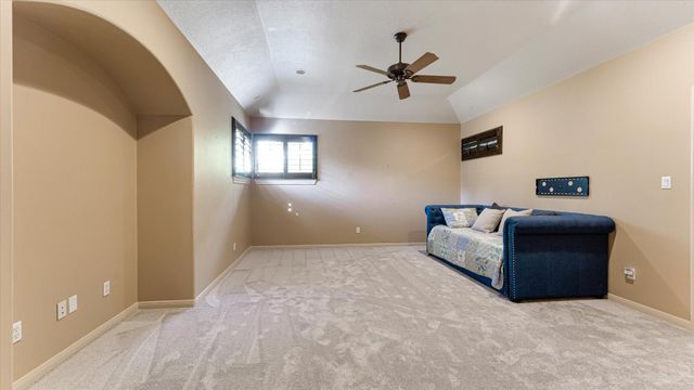 13234 Canyon Crest Lane N, Conroe, TX 77302